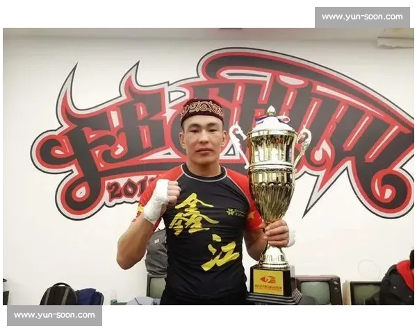 咏春对决MMA到底谁更能实战一场传统武术与现代格斗的终极碰撞